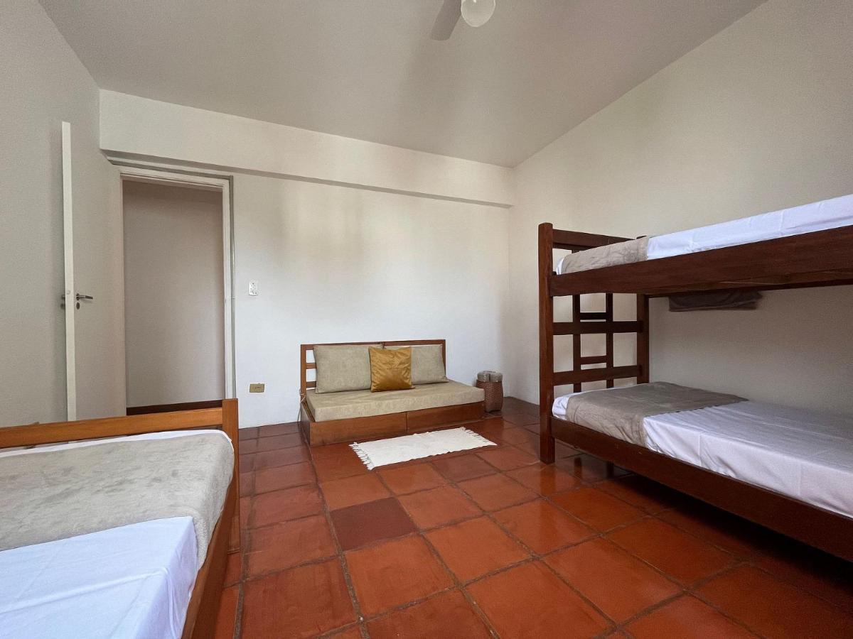Amplo E Confortavel Em Pitangueiras 瓜鲁雅 外观 照片