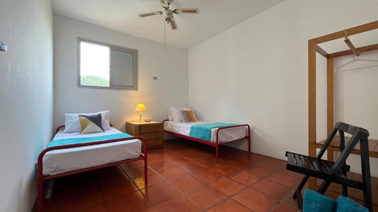 Amplo E Confortavel Em Pitangueiras 瓜鲁雅 外观 照片